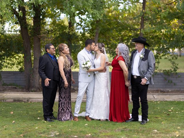 La boda de Anahí y Adrián en Nuevo Casas Grandes, Chihuahua 22