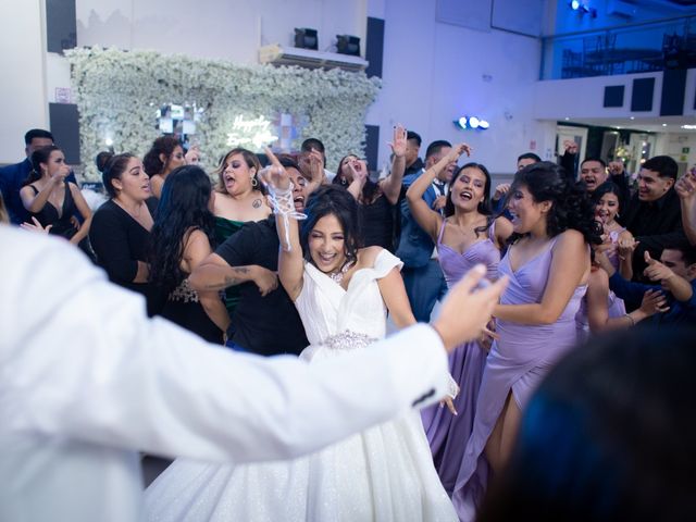 La boda de Alejandro  y Montserrat  en Guadalupe, Nuevo León 7