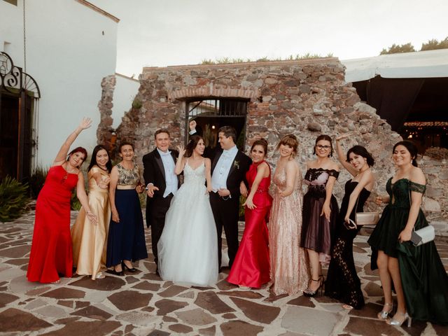 La boda de Andrés y Fiorga en Arroyo Seco, Querétaro 39