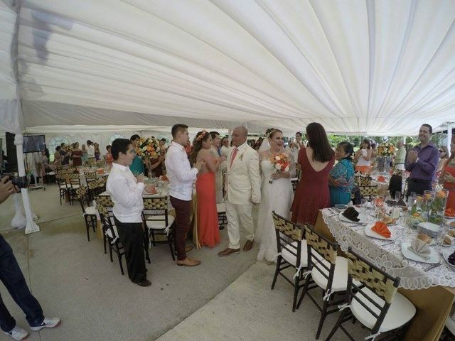 La boda de Gerardo y Isadora  en Xalapa, Veracruz 33