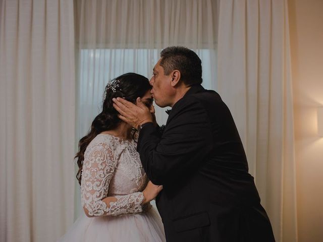 La boda de Adolfo y Leslie en Coatzacoalcos, Veracruz 19