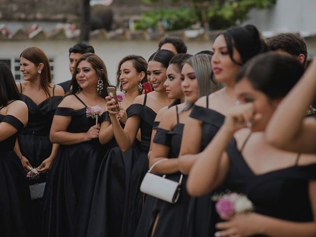 La boda de Adolfo y Leslie en Coatzacoalcos, Veracruz 22