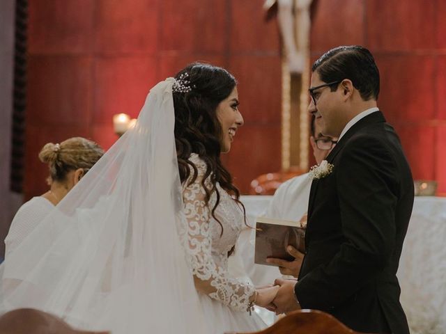La boda de Adolfo y Leslie en Coatzacoalcos, Veracruz 28