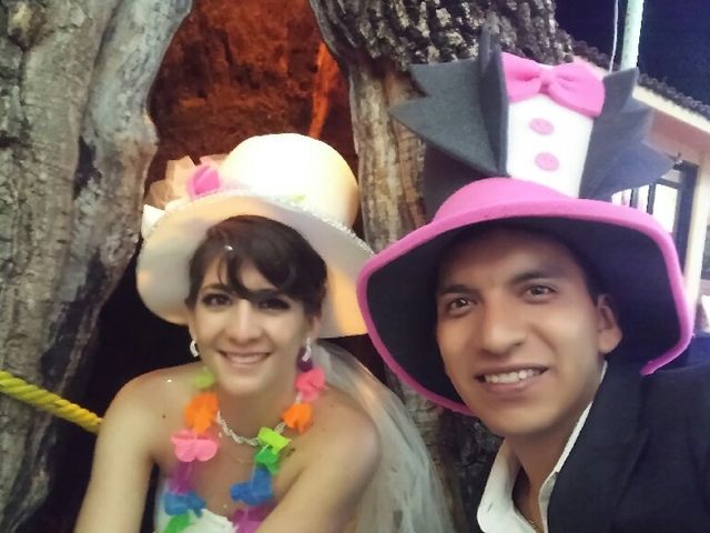 La boda de Edgar y Lucero en Almoloya de Alquisiras, Estado México 7