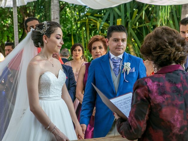 La boda de Omar  y Geraldine  en Xochitepec, Morelos 25