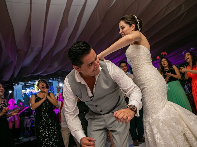 La boda de Omar  y Geraldine  en Xochitepec, Morelos 33