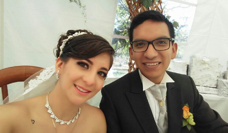 La boda de Edgar y Lucero en Almoloya de Alquisiras, Estado México
