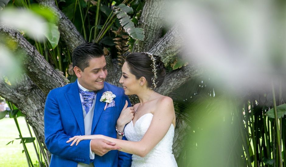 La boda de Omar  y Geraldine  en Xochitepec, Morelos