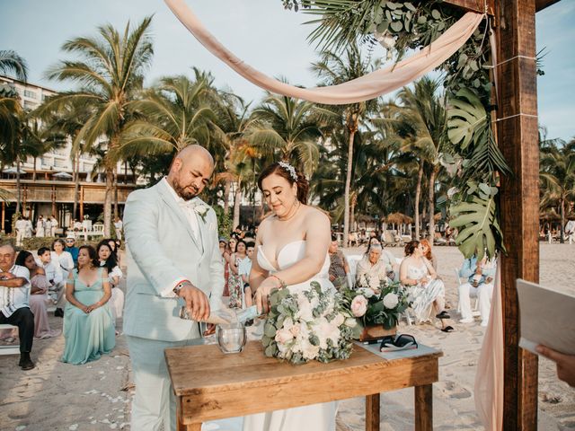 La boda de Karina y Iván en Puerto Vallarta, Jalisco 14