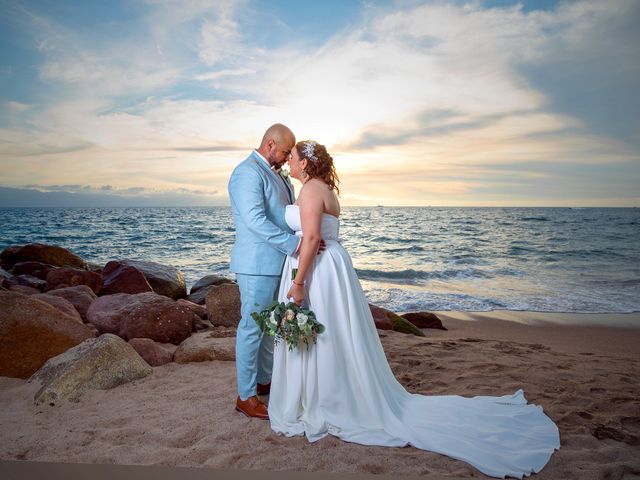 La boda de Karina y Iván en Puerto Vallarta, Jalisco 18