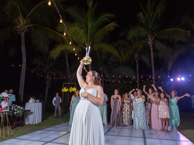 La boda de Karina y Iván en Puerto Vallarta, Jalisco 30