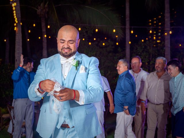 La boda de Karina y Iván en Puerto Vallarta, Jalisco 34