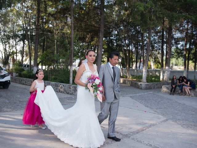 La boda de Cris y Erick en Tepotzotlán, Estado México 11