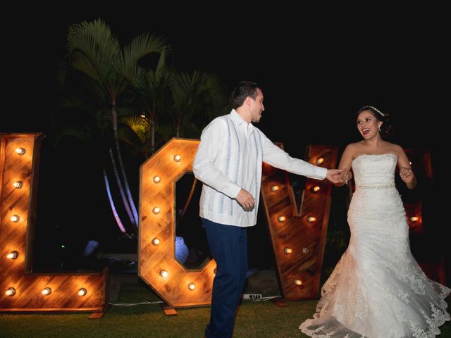 La boda de Gustavo y Nathalia en Jiutepec, Morelos 33