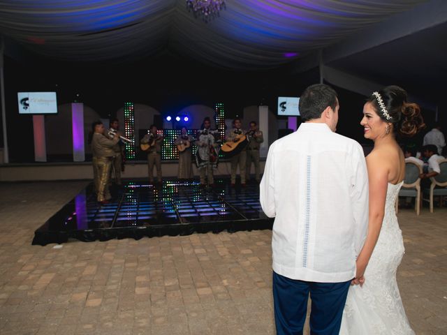 La boda de Gustavo y Nathalia en Jiutepec, Morelos 37