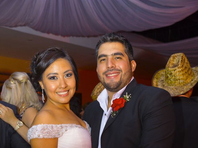La boda de Carlos y Dulce en Tampico, Tamaulipas 18