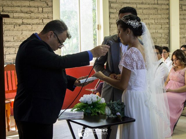 La boda de Juan Carlos y Daniela en Hualahuises, Nuevo León 33