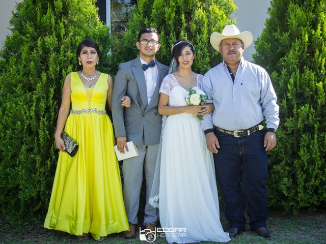 La boda de Juan Carlos y Daniela en Hualahuises, Nuevo León 44