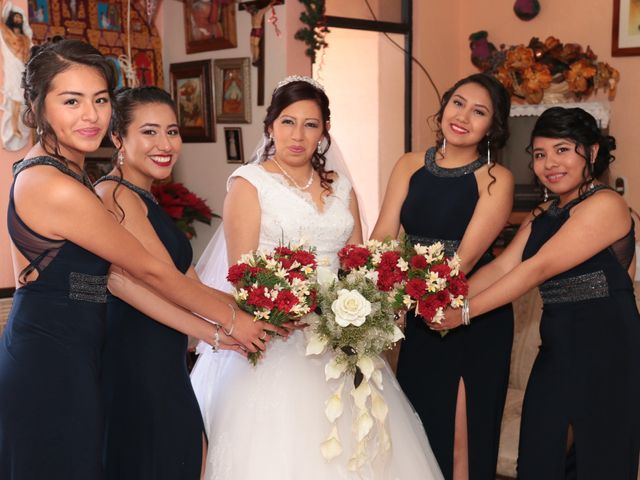 La boda de Hugo y Alejandra en Xochimilco, Ciudad de México 2