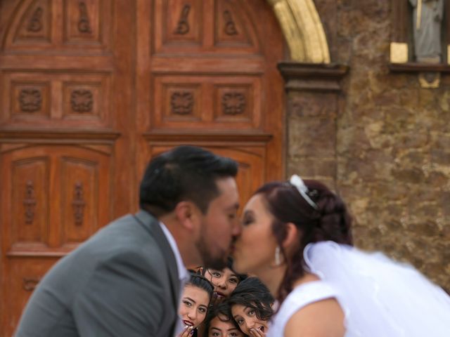 La boda de Hugo y Alejandra en Xochimilco, Ciudad de México 22