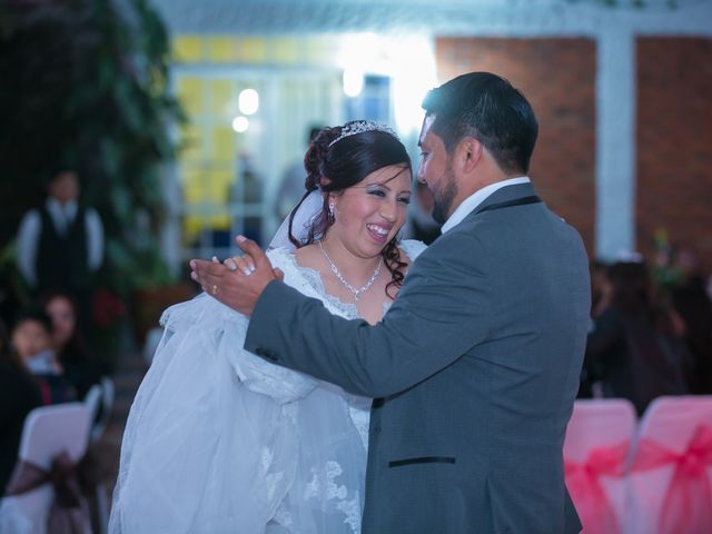 La boda de Hugo y Alejandra en Xochimilco, Ciudad de México 32