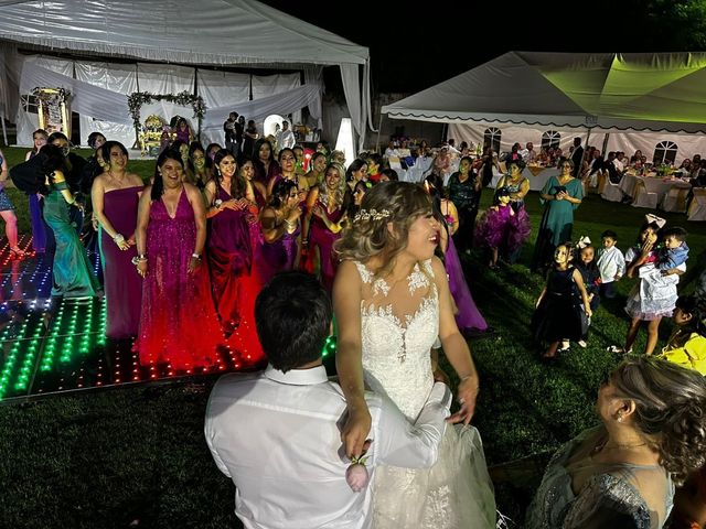 La boda de Karla Gabriela  y Adrián Antonio  en León, Guanajuato 5