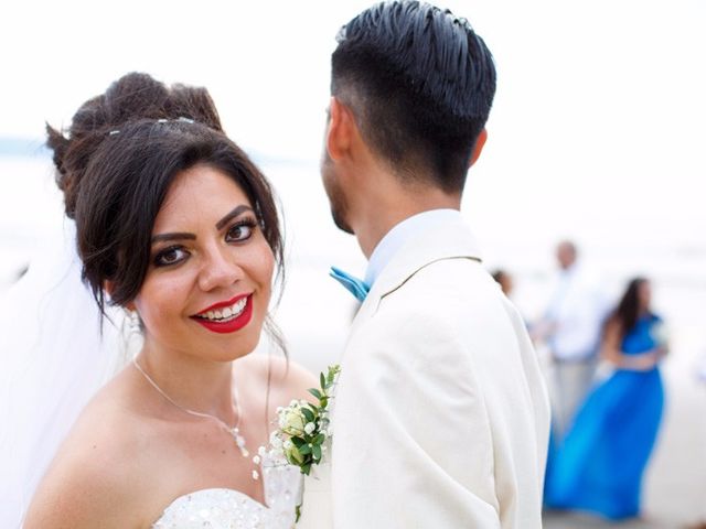 La boda de Carlos y Ahtziri en Bahía de Banderas, Nayarit 33