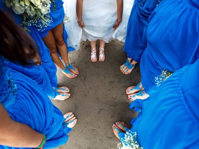 La boda de Carlos y Ahtziri en Bahía de Banderas, Nayarit 48