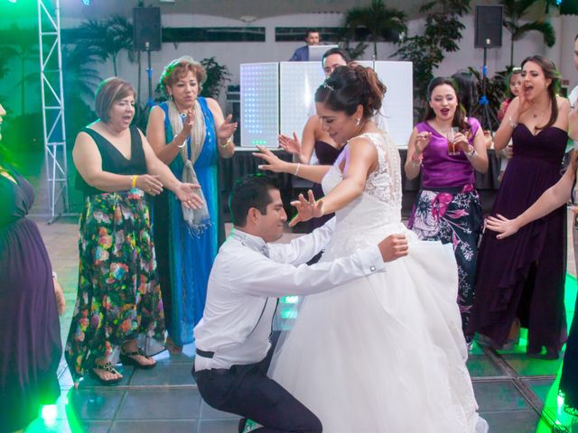 La boda de Javier y Claudia en Temixco, Morelos 128