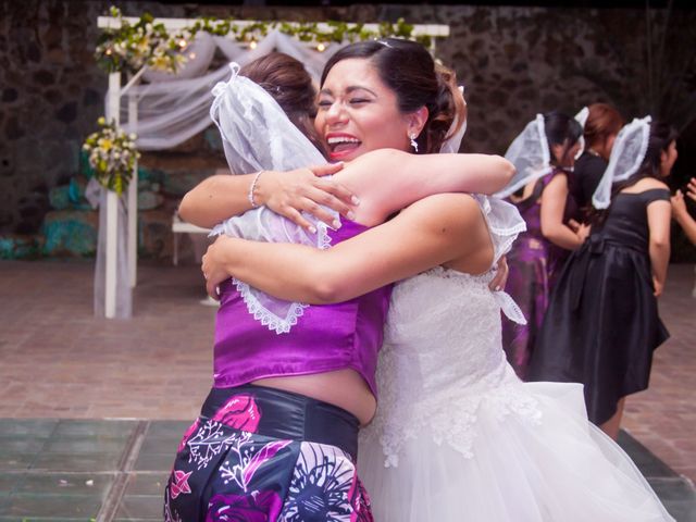 La boda de Javier y Claudia en Temixco, Morelos 136