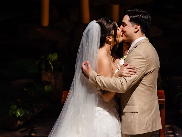La boda de Roberto y Valeria en Playa del Carmen, Quintana Roo 19