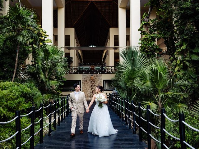 La boda de Roberto y Valeria en Playa del Carmen, Quintana Roo 44