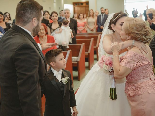 La boda de Israel y Lizeth  en Monterrey, Nuevo León 39