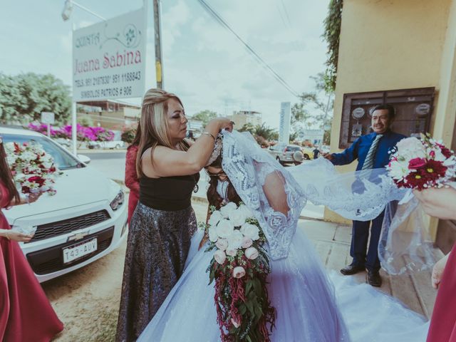 La boda de Marcos y Miscely en Oaxaca, Oaxaca 36