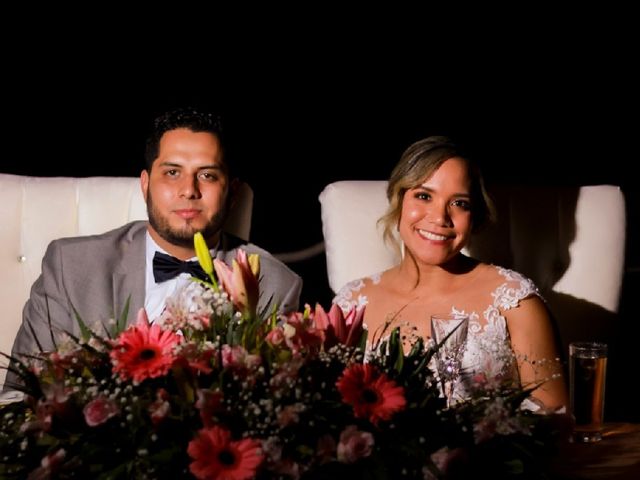 La boda de Roberto  y Nelva  en Manzanillo, Colima 1