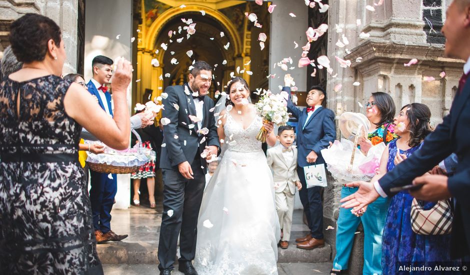 La boda de Antonio y Jessica en Tepotzotlán, Estado México