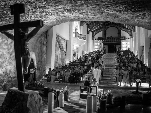 La boda de Sebastien y Adriana en Playa del Carmen, Quintana Roo 28