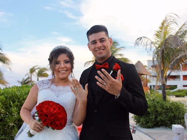 La boda de Erick y Brenda  en Cancún, Quintana Roo 5