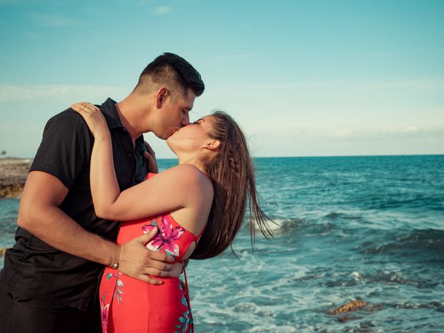 La boda de Erick y Brenda  en Cancún, Quintana Roo 7