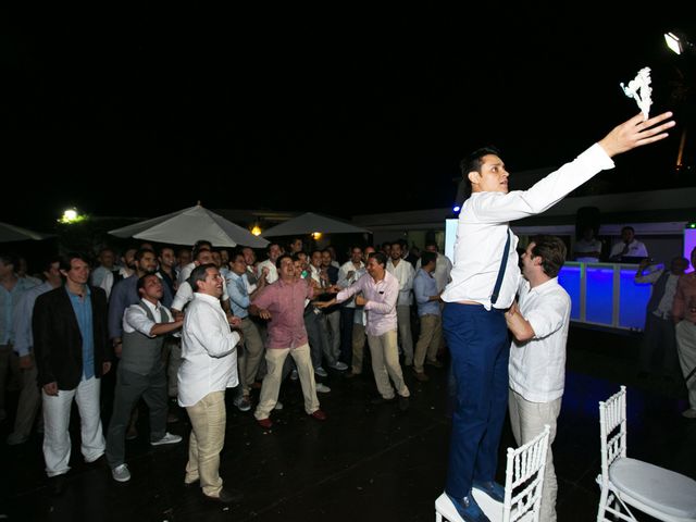 La boda de David y Sandra en Tequesquitengo, Morelos 76