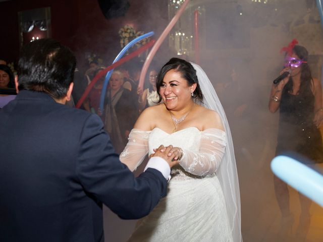 La boda de Celestonio y Lizeth en Tláhuac, Ciudad de México 27