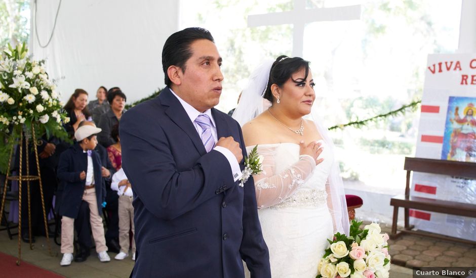 La boda de Celestonio y Lizeth en Tláhuac, Ciudad de México