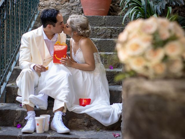 La boda de Omar y Paulina en Xochimilco, Ciudad de México 46