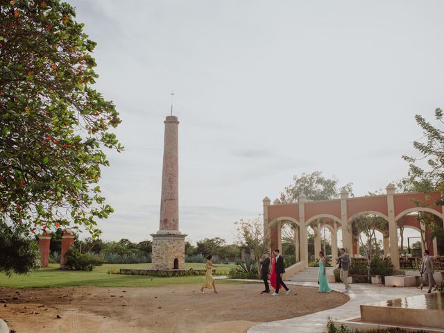 La boda de Osvaldo y Caroline en Kinchil, Yucatán 32