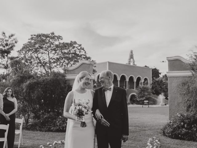 La boda de Osvaldo y Caroline en Kinchil, Yucatán 2