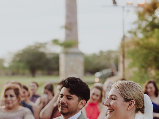 La boda de Osvaldo y Caroline en Kinchil, Yucatán 39