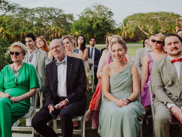 La boda de Osvaldo y Caroline en Kinchil, Yucatán 40