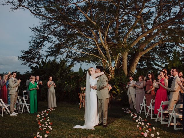 La boda de Osvaldo y Caroline en Kinchil, Yucatán 54