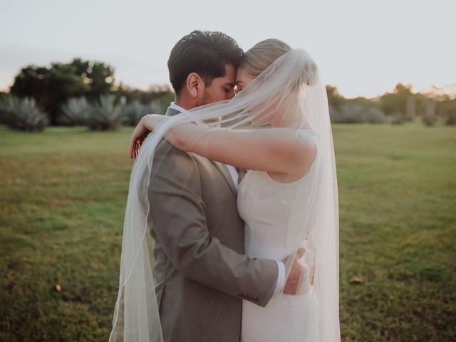 La boda de Osvaldo y Caroline en Kinchil, Yucatán 57
