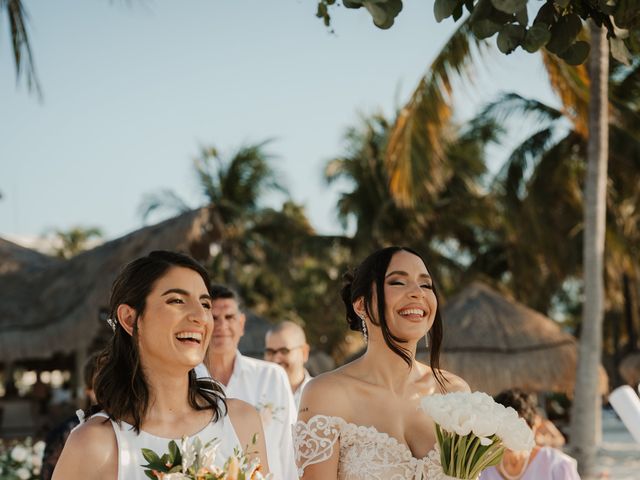 La boda de Lucia y Geraldine en Cancún, Quintana Roo 25